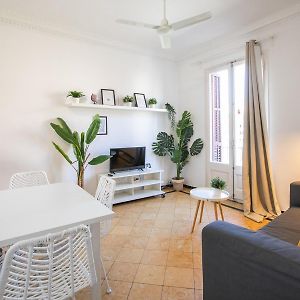 Apartamento Estándar de 3 Dormitorios